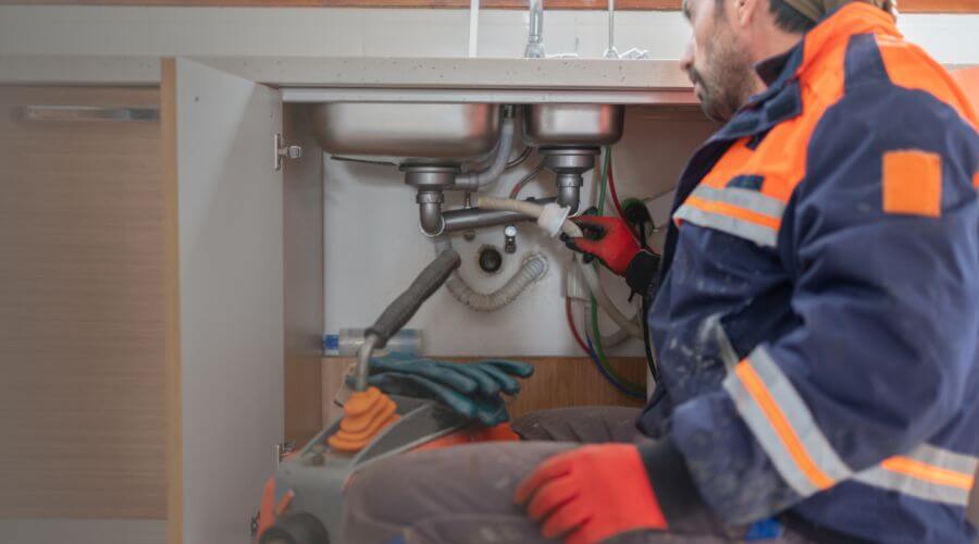Professional slab leak plumber services in Kermit, TX